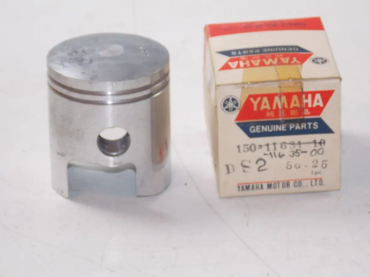 Nos Yamaha 1981 Piston 1St O/S 0.25 Yds1 Yds2 150-11635-00 1