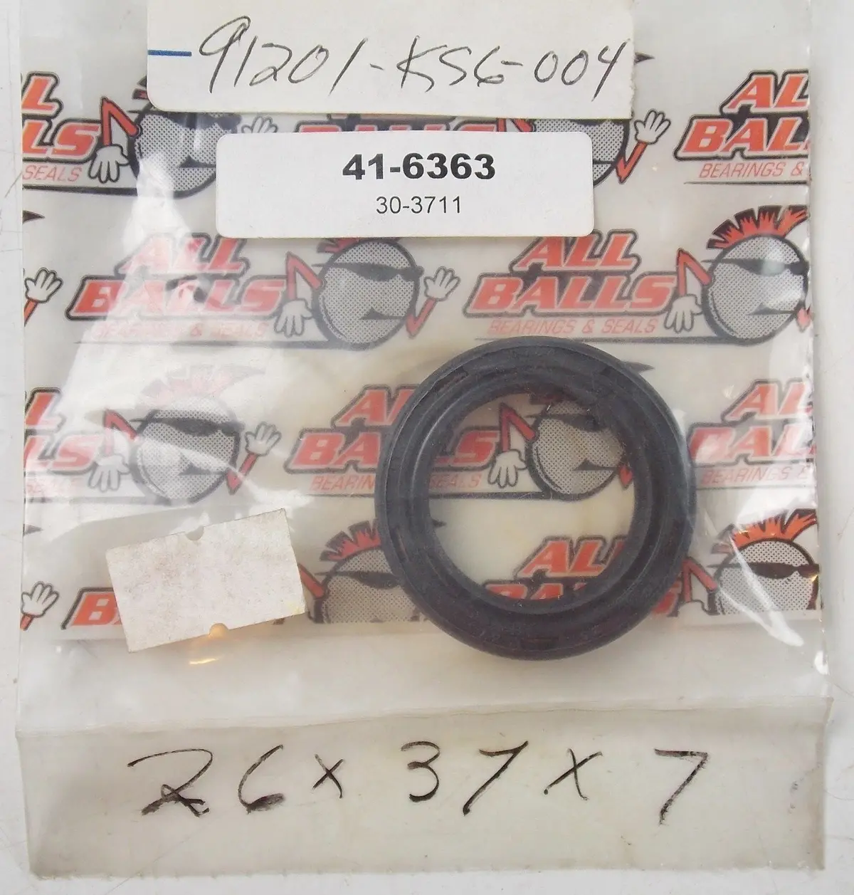 Nos Honda  1983-2015 Oil Seal 26X37x7 Cr125/250/500/450 91201-Ks6-004 1
