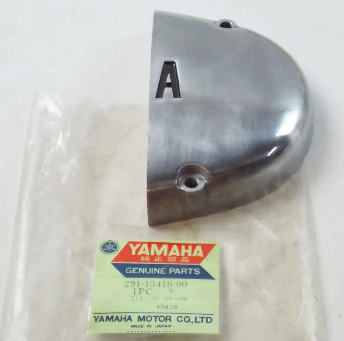 Nos Yamaha  1970-1973 Oil Pump Cover Rt1 Rt2 Rt3  291-15416-00 1