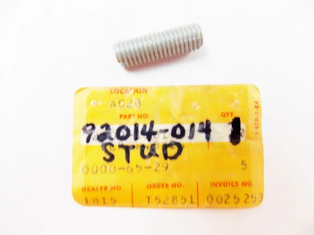 Nos Kawasaki 1973-1983 Slotted Screw 8X25  Z1 Kz400/550/650/750/900   92014-014 1
