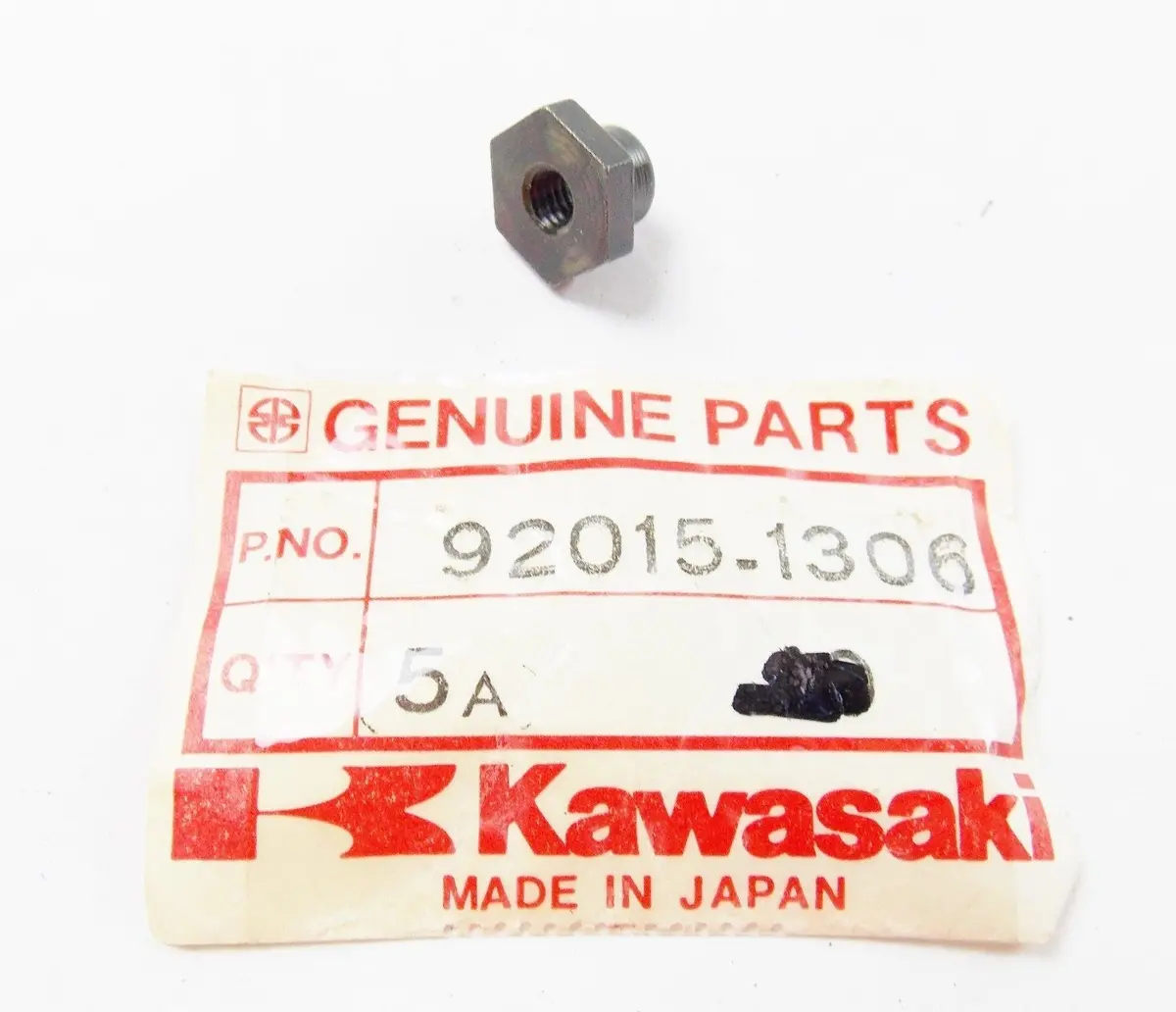 Nos Kawasaki 1983-1986 Flanged Nut 5Mm  Zx550 Zx750 Zx1100   92015-1306 1