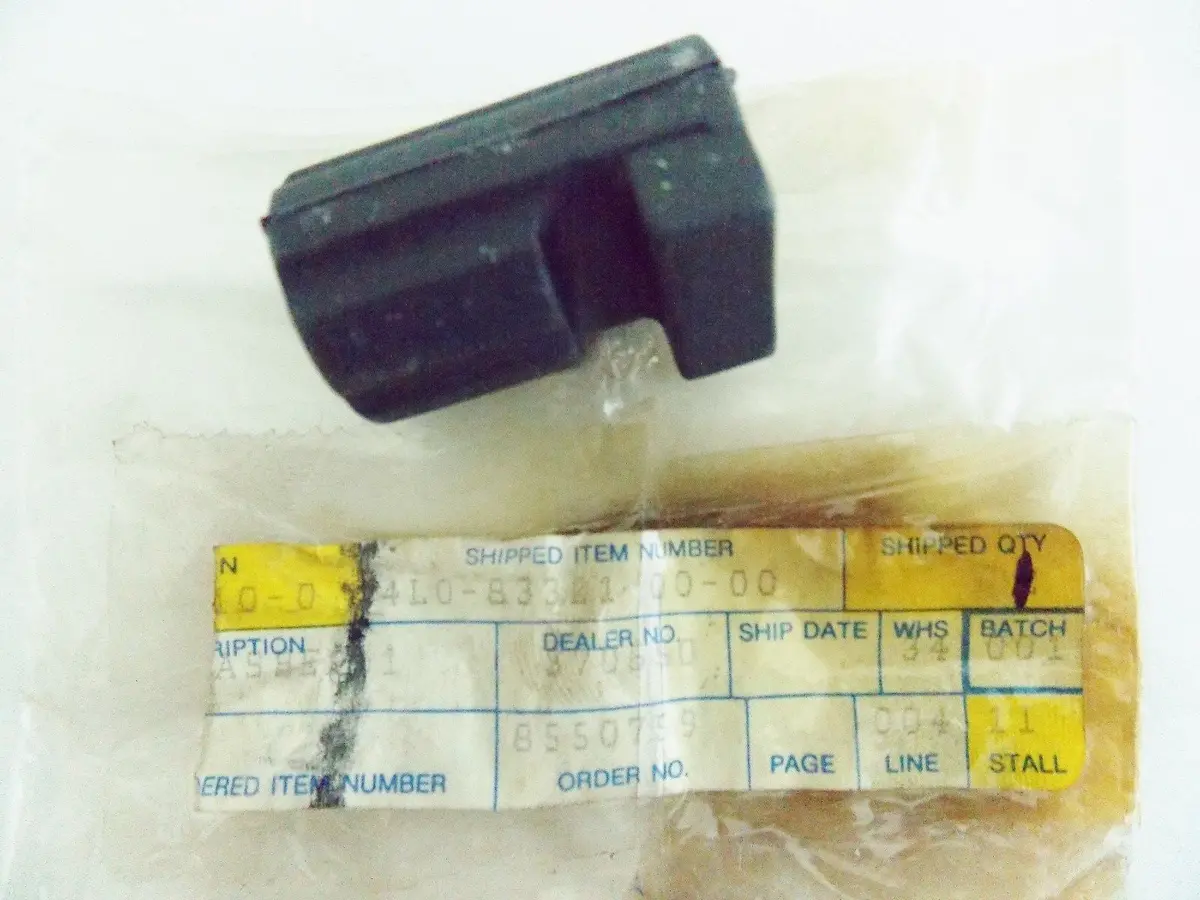 Nos Yamaha  1981-1985 Damper Flasher 1 Xj750 Fj600 Rz350  4L0-83321-00 1