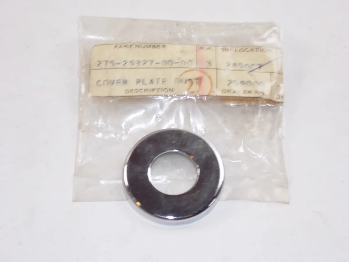 Nos Yamaha  1970-1976 1979-1985 Plate Cover Rt1 Mx250 Sc500 Dt250 275-25327-00 1