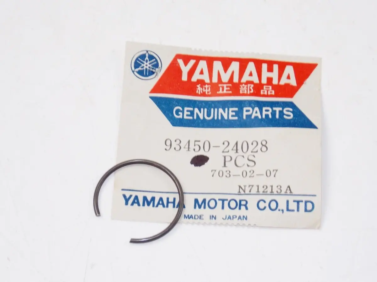 Nos Yamaha 1980-2016 Crankshaft Piston Circlip Inner 93450-24028 1