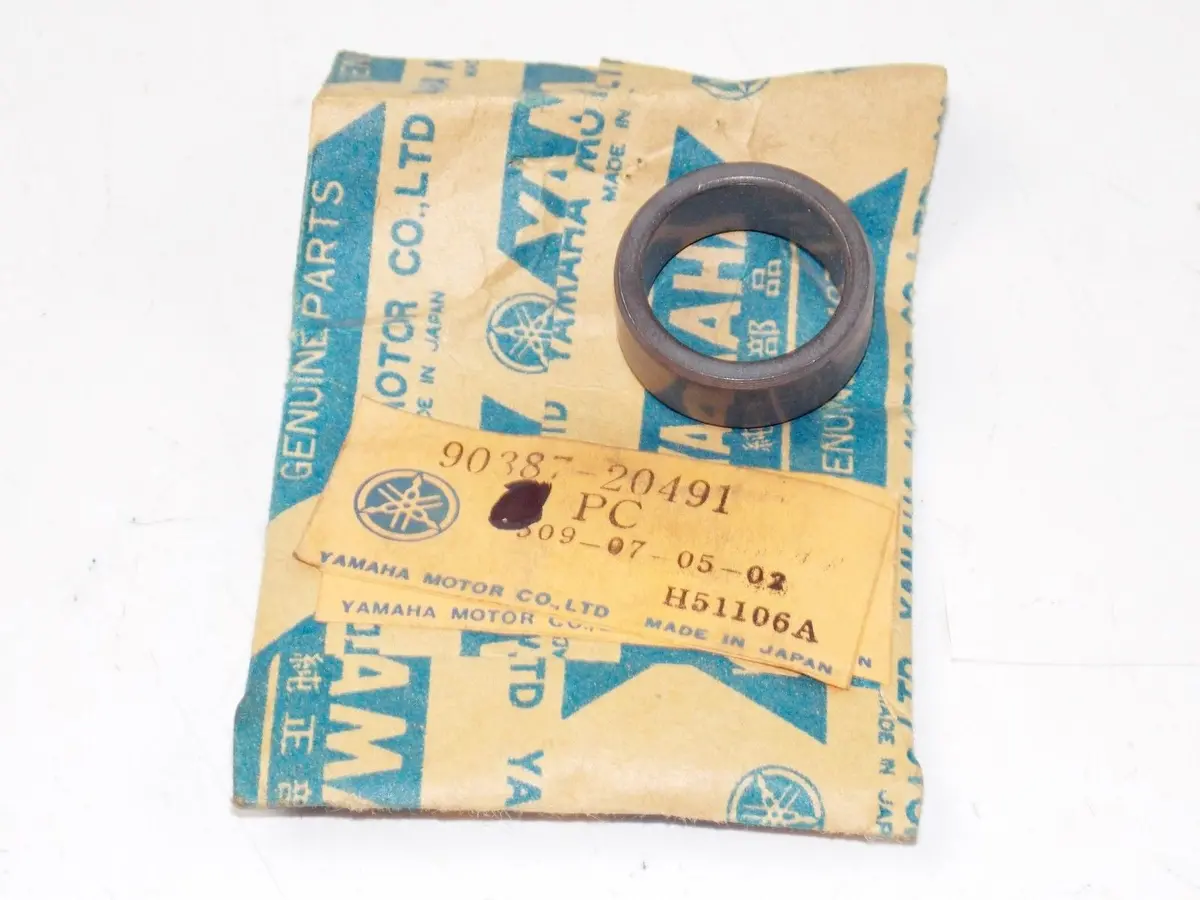 Nos Yamaha 1968-2000 Yg5t Ct1 Atm1b Ht1 G6sb G7s Transmission Collar 90387-20491 1