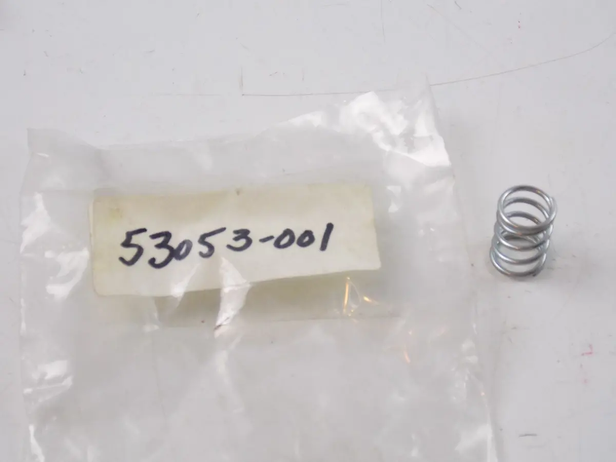 Nos Kawasaki 1973 1974 1975 Seat Lock Spring Z1  53053-001 1