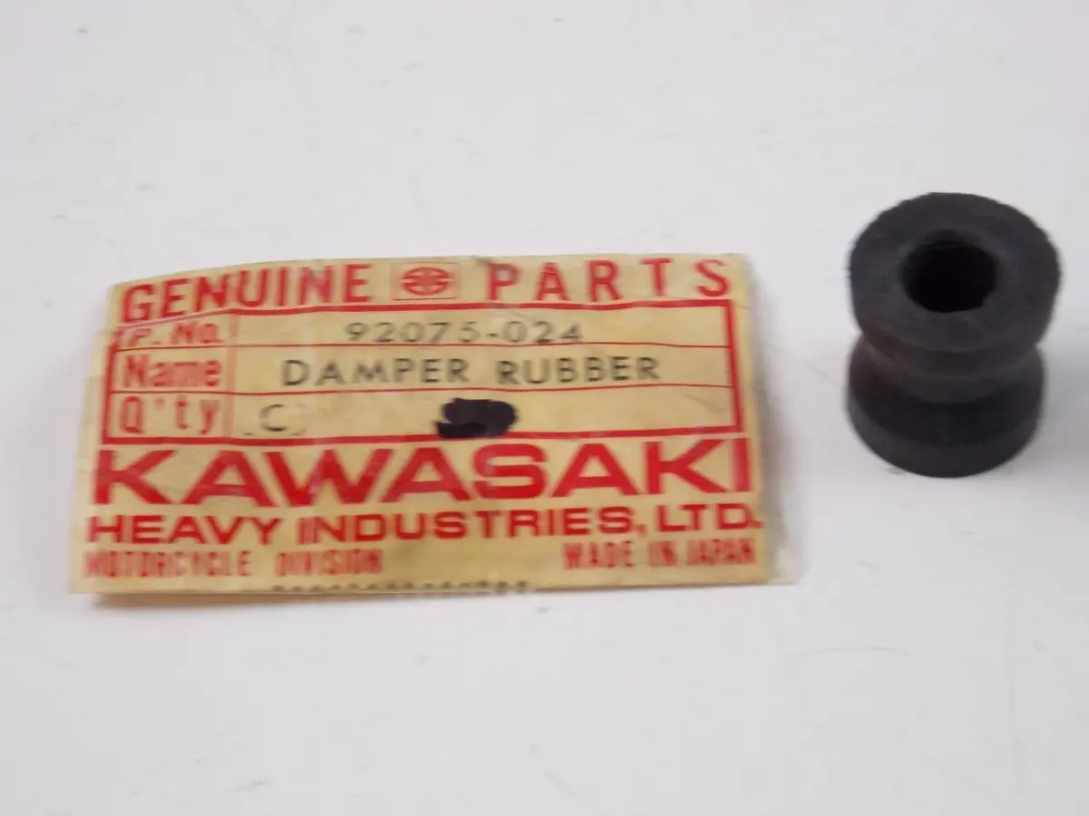 Nos Kawasaki 1966-2007 Rubber Speedometer Damper Kl650 Ke175 Kh100 92075-024 1