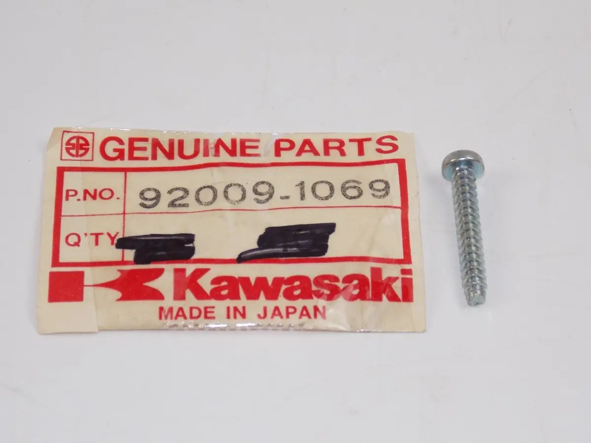 Nos Kawasaki 1981-2015 Tapping Screw 4X25 (2) Kz1000 Vn750 Zn700  92009-1069 1