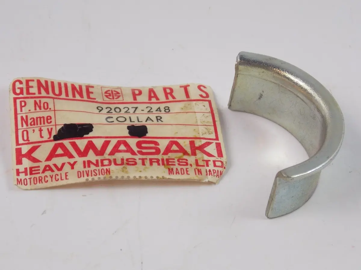 Nos Kawasaki 1976 1977 1978 1979 Exhaust Pipe Collar Kz750  92027-248 1