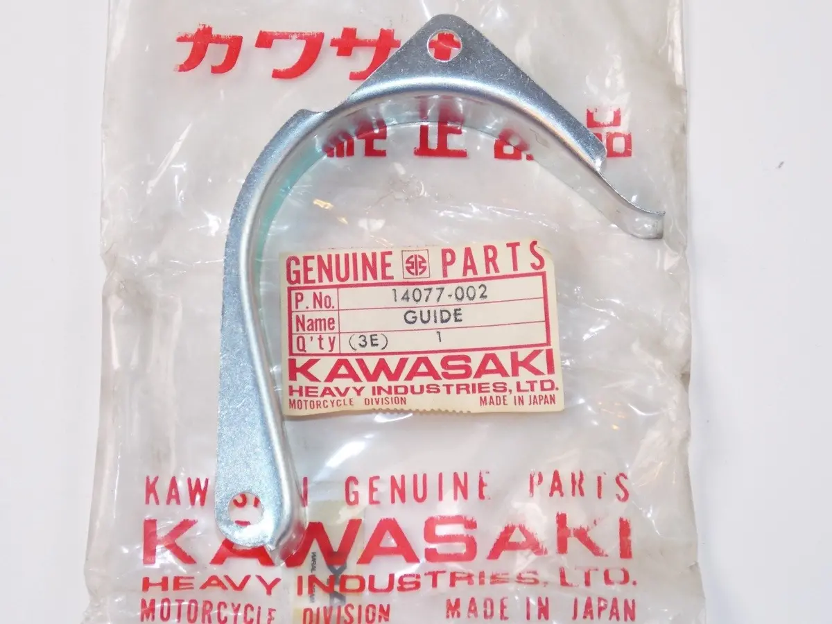 Nos Kawasaki 1971-1979 Chain Guide F6 F7 Kd175 Ke175  14077-002 1