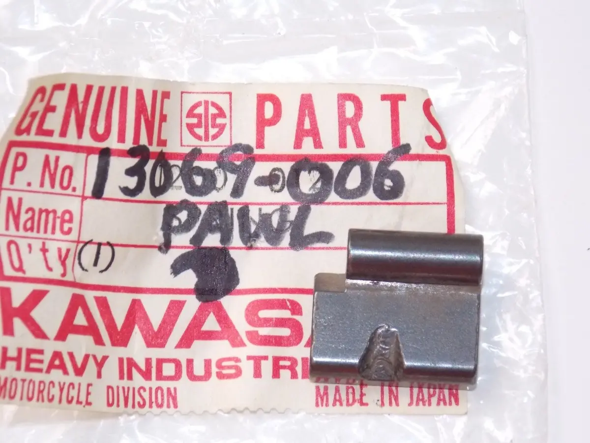 Nos Kawasaki 1966-1971 Kickstarter Pawl A1 A7  13069-006 1