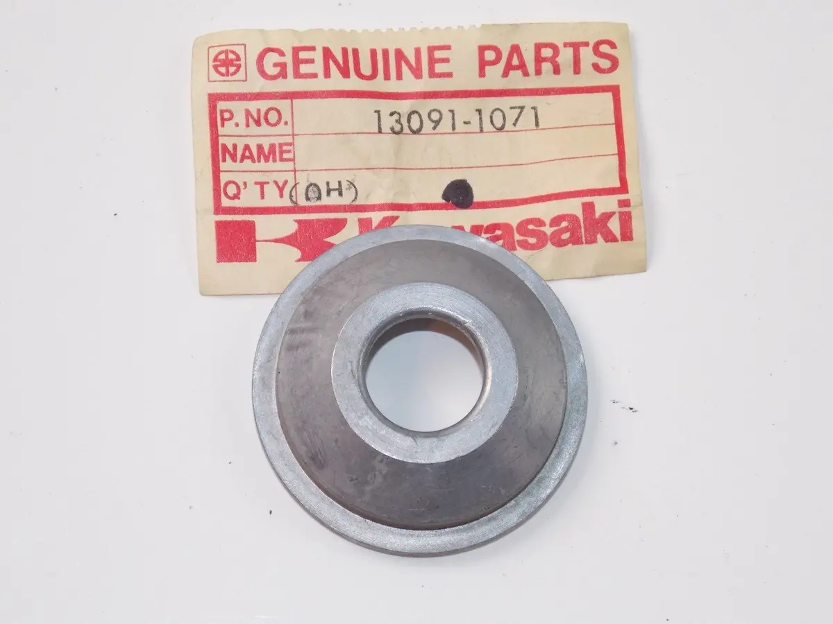 Nos Kawasaki 1974-1982 Clutch Pusher Holder Kdx175/400 Kx125  13091-1071 1