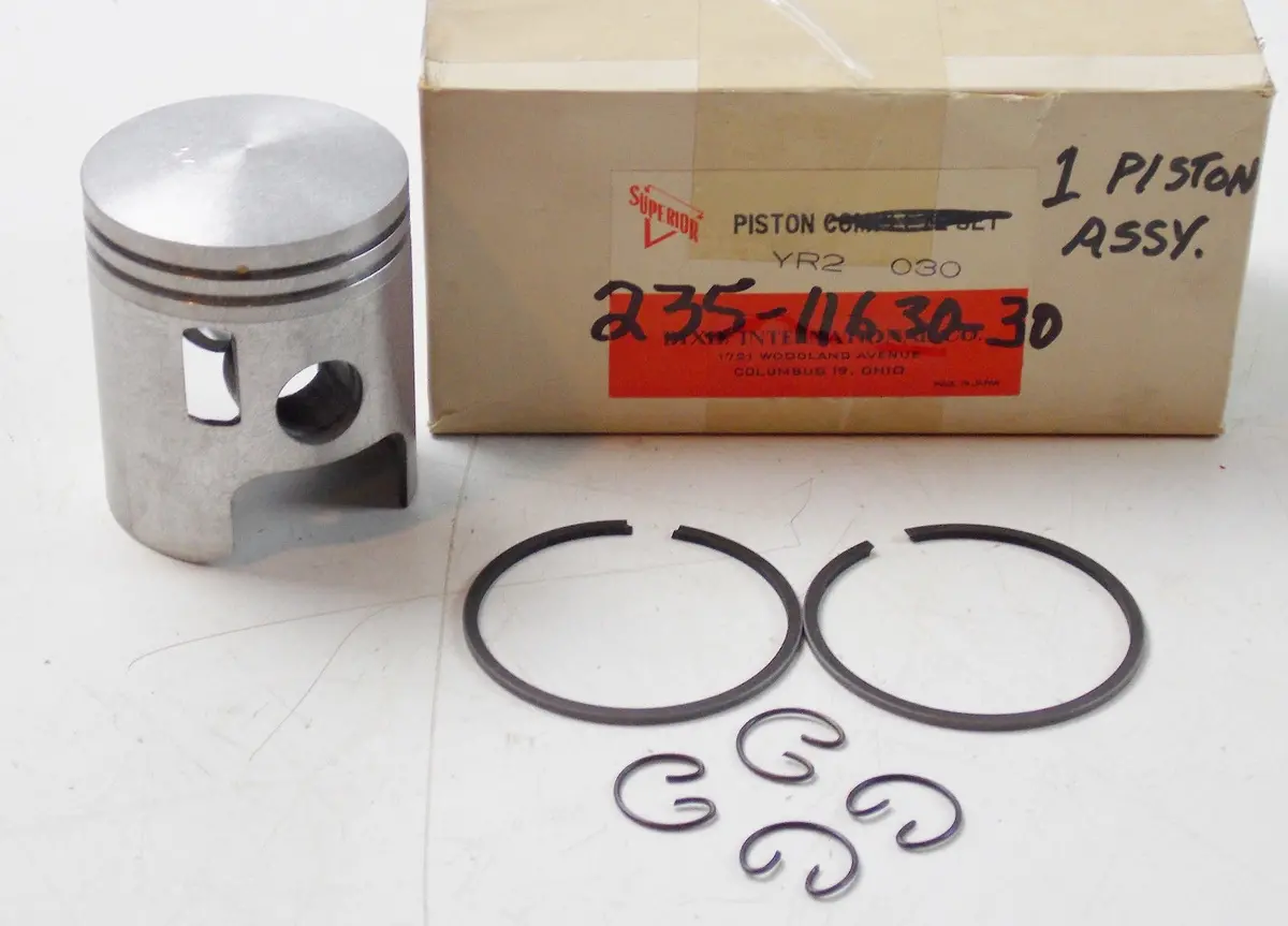 Yamaha Yr2 Superior Piston .30Mm Oversize Rings Clips 1