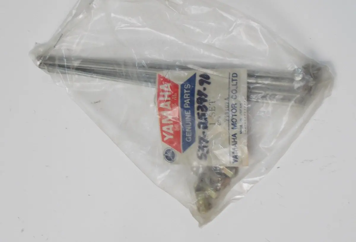 5 Spokes 5 Nipples R  Outer Wheel Kawasaki 1976 It175 Mx125  537-25397-90 1