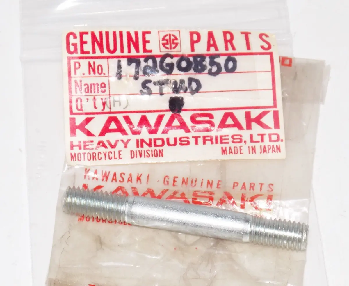 Nos Kawasaki 1969 W1 W2 Ss Tt Commander Stud 8X50 172G0850 1
