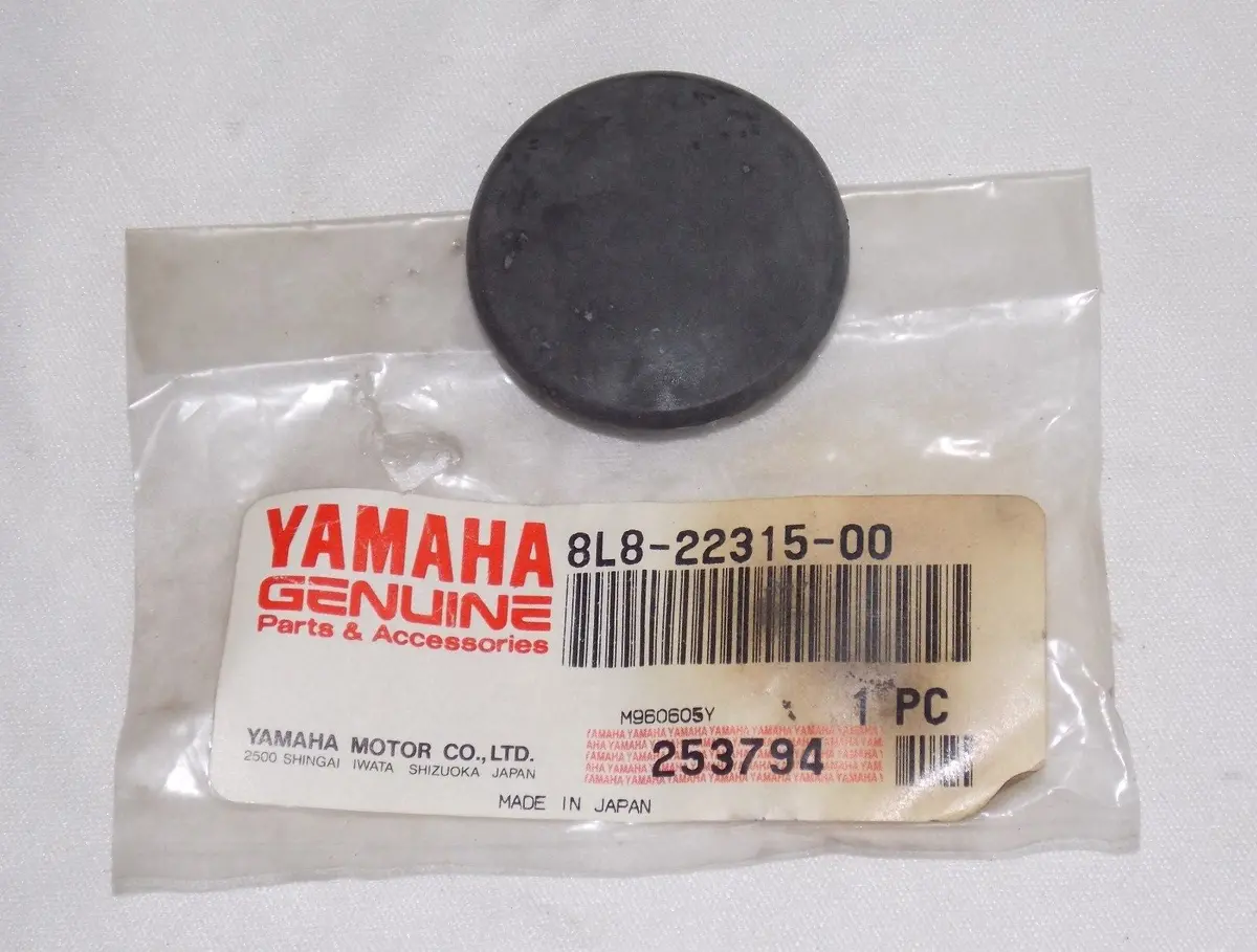 Nos Yamaha 1981-1990 Oil Plug Ss440 Xl540  8L8-22315-00 1