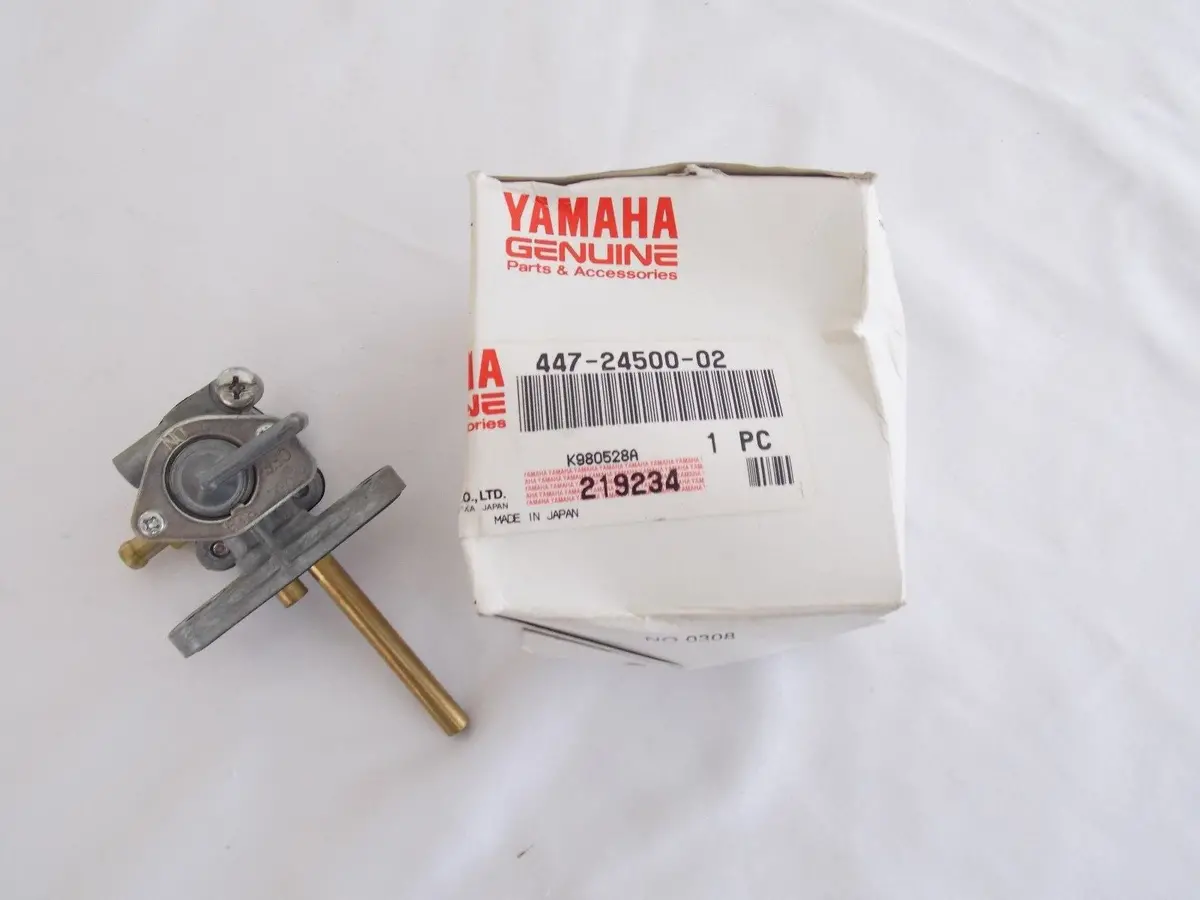 Nos Yamaha  1971-1977 Fuel Cock Assy 1 Xs500 Xs650 Tx500/650/750 447-24500-02 1