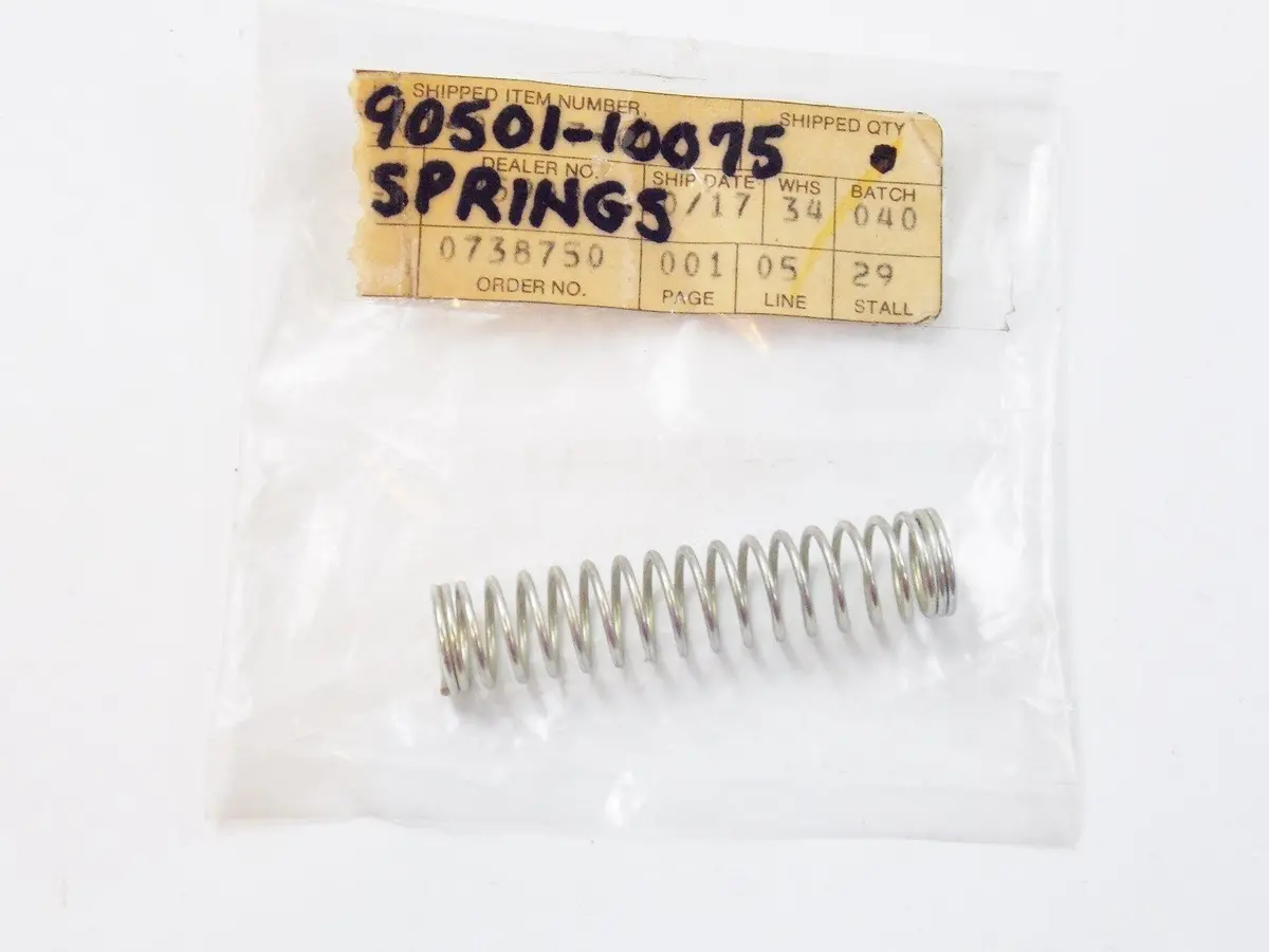 Nos Oem Yamaha  1962 1963 Spring Clutch Yds2  90501-20117 1
