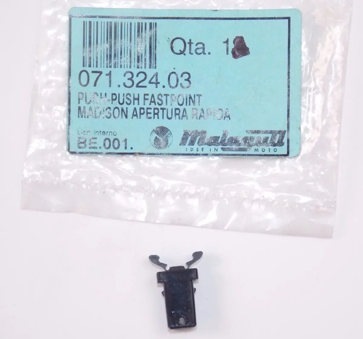 Nos Oem Malaguti Madison/R125/150T/Rs250  Push Push Button 071.324.03 1