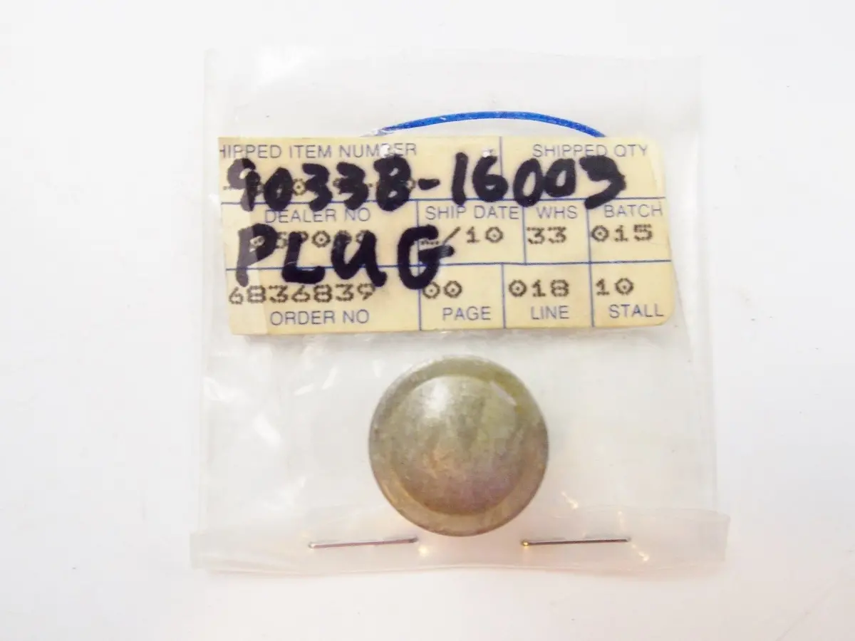 Nos Oem Yamaha  1973-1975 1978 Special Shape Plug Tx500 Xs500   90338-16003 1