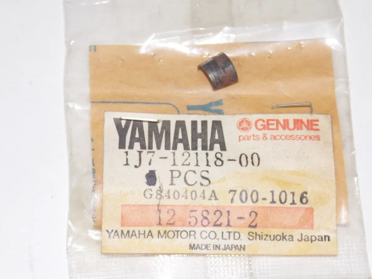 Nos Oem Yamaha 1976-2015 Valve Cotter Yfm350/400 Yxr450 Xvs650  1J7-12118-00 1