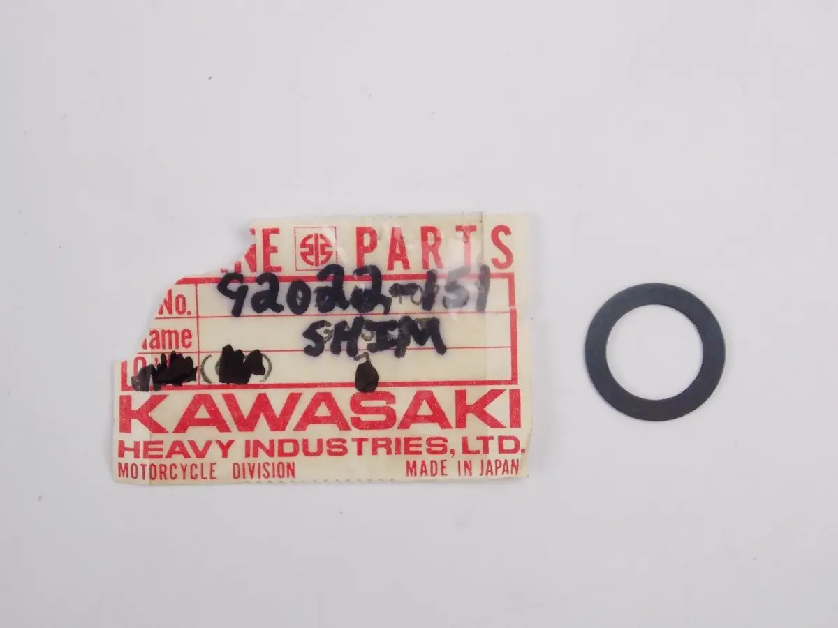 Nos Oem Kawasaki  1970-1975 Kick Shaft Shim  F8 F9      92022-151 1
