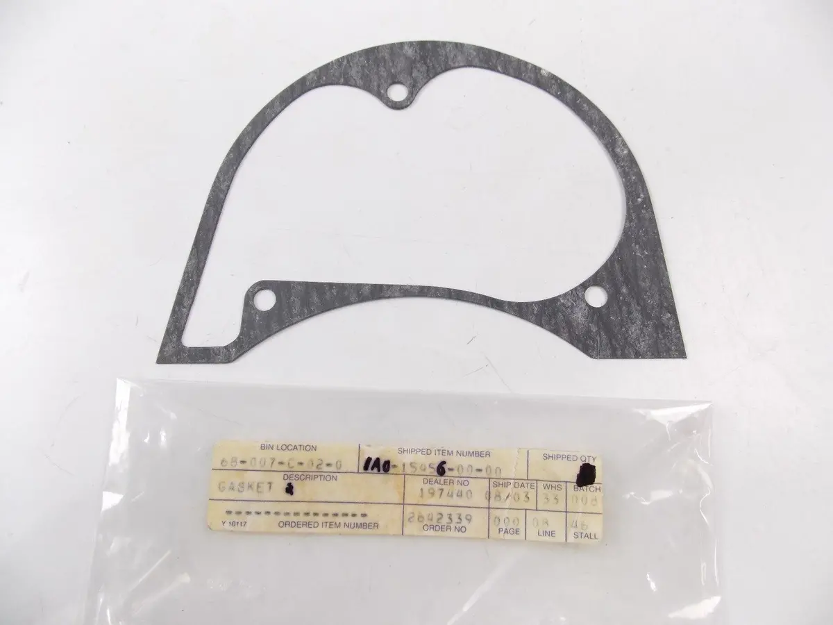 Nos Oem 1976-1978 Yamaha Oil Pump Cover Gasket Rd400   1A0-15456-00 1