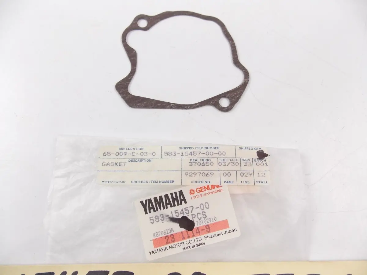 Nos Oem 1976-1981 Yamaha Breather Gasket Tt500 Xt500  583-15457-00 1