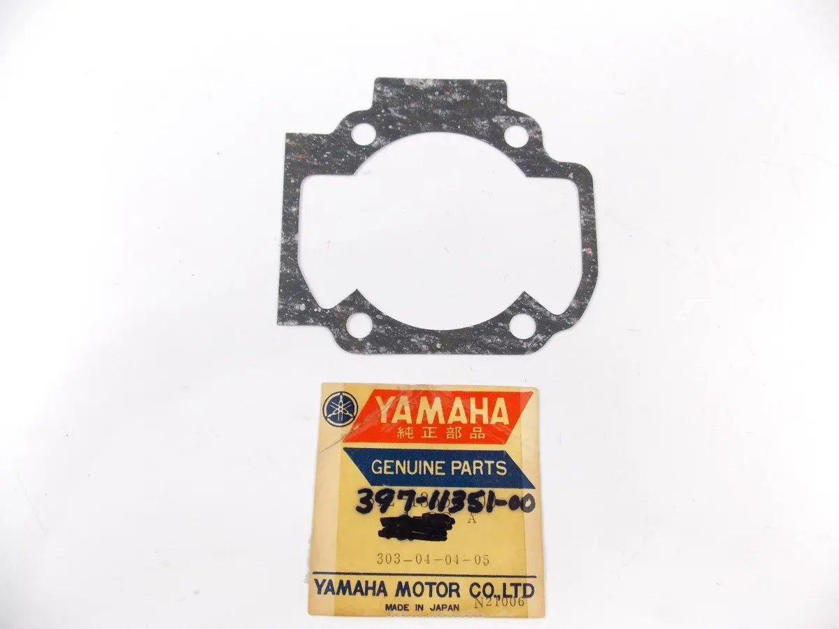 Nos Oem 1974 1975 1976 Yamaha Cylinder Gasket  Rd200   397-11351-00 1