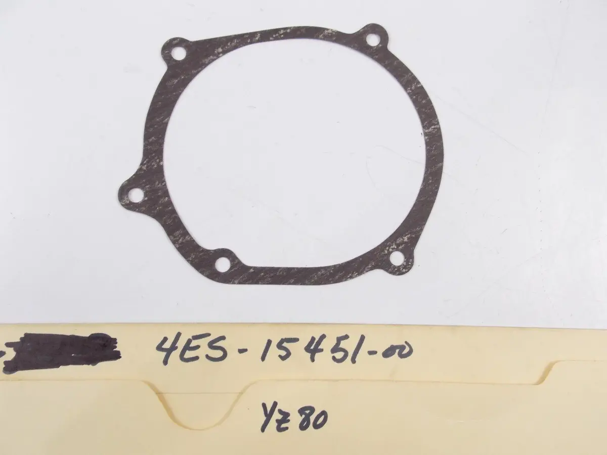 Nos 1993-2001 Yamaha Crankcase Cover Gasket Yz80 Yz125  4Es-15451-00 1