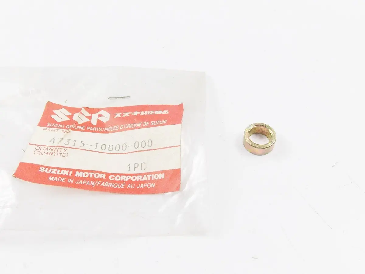 Nos Oem 1991 Suzuki Rear Cover Spacer Gsf400   47315-10D00-000 1