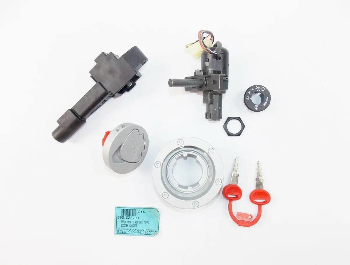 Nos Oem Malaguti Crosser Cr1 Ignition Starter+Lock Kit+Gastank Cap 090.032.00 1