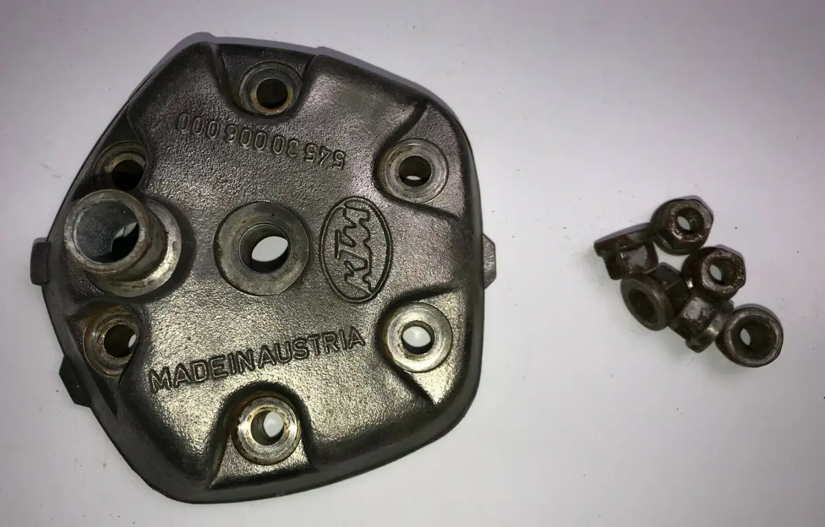 1989 Ktm Mx250 Cylinder Head+Nuts Engine Motor Mx250 54530006000 1