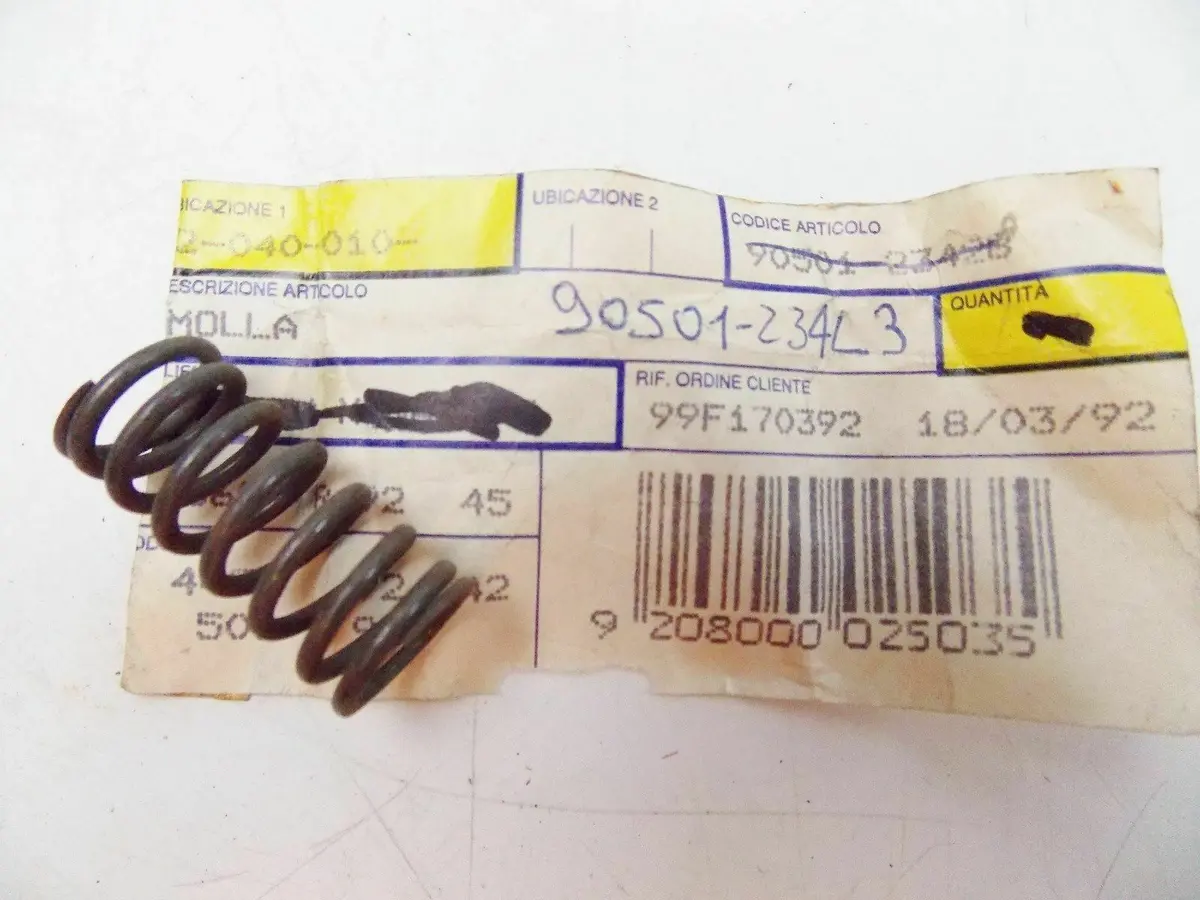 Nos Yamaha 2015 Compression Spring Sr400  90501-234L3-00 1