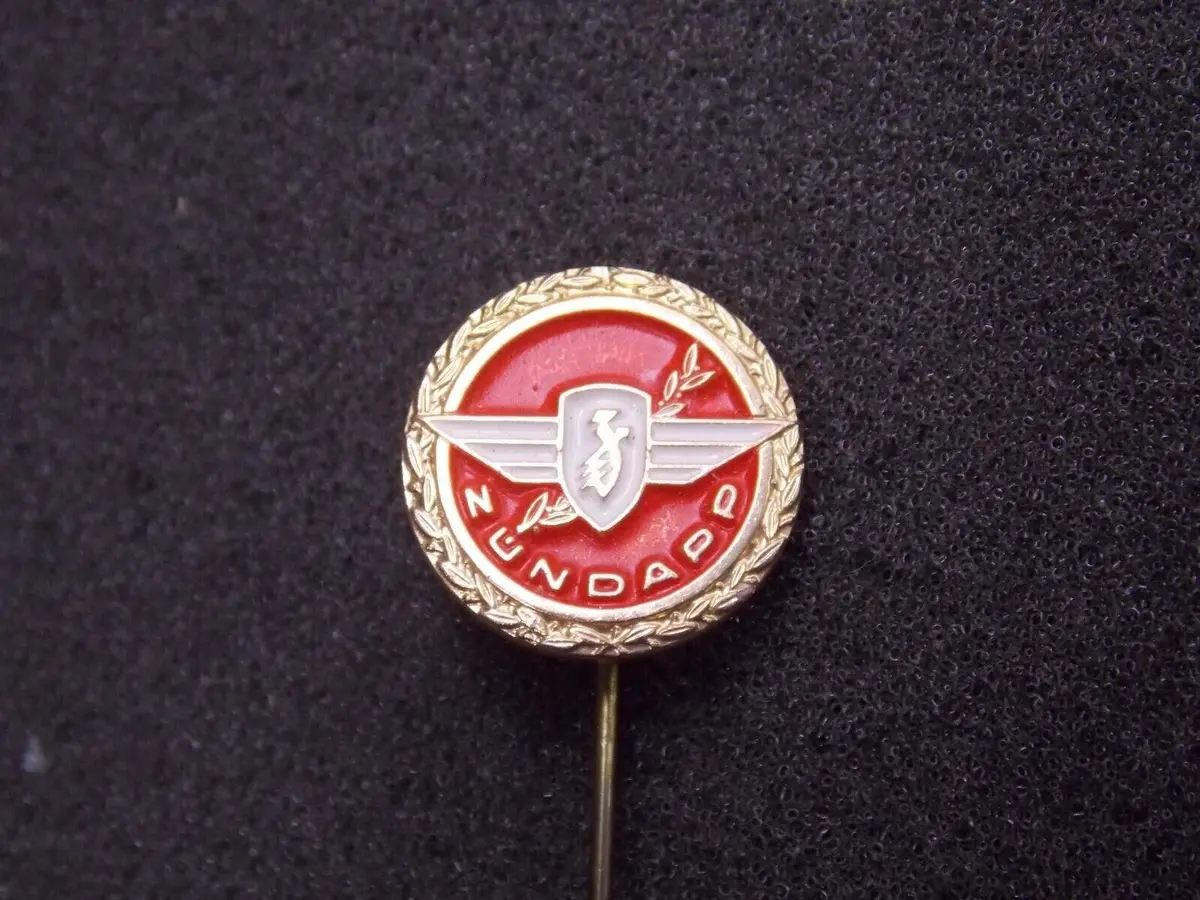 Zundapp Motorycle Lapel Pin Mc Gs 50 100 125 K500 Bella Sabre 200-S Trophy Ks125 1