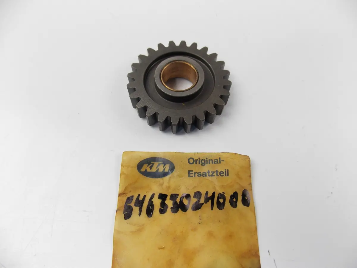 Nos Oem Ktm 1990-1991 250/300 Kickstart Intermediate Gear 24 T. 54633024000 1