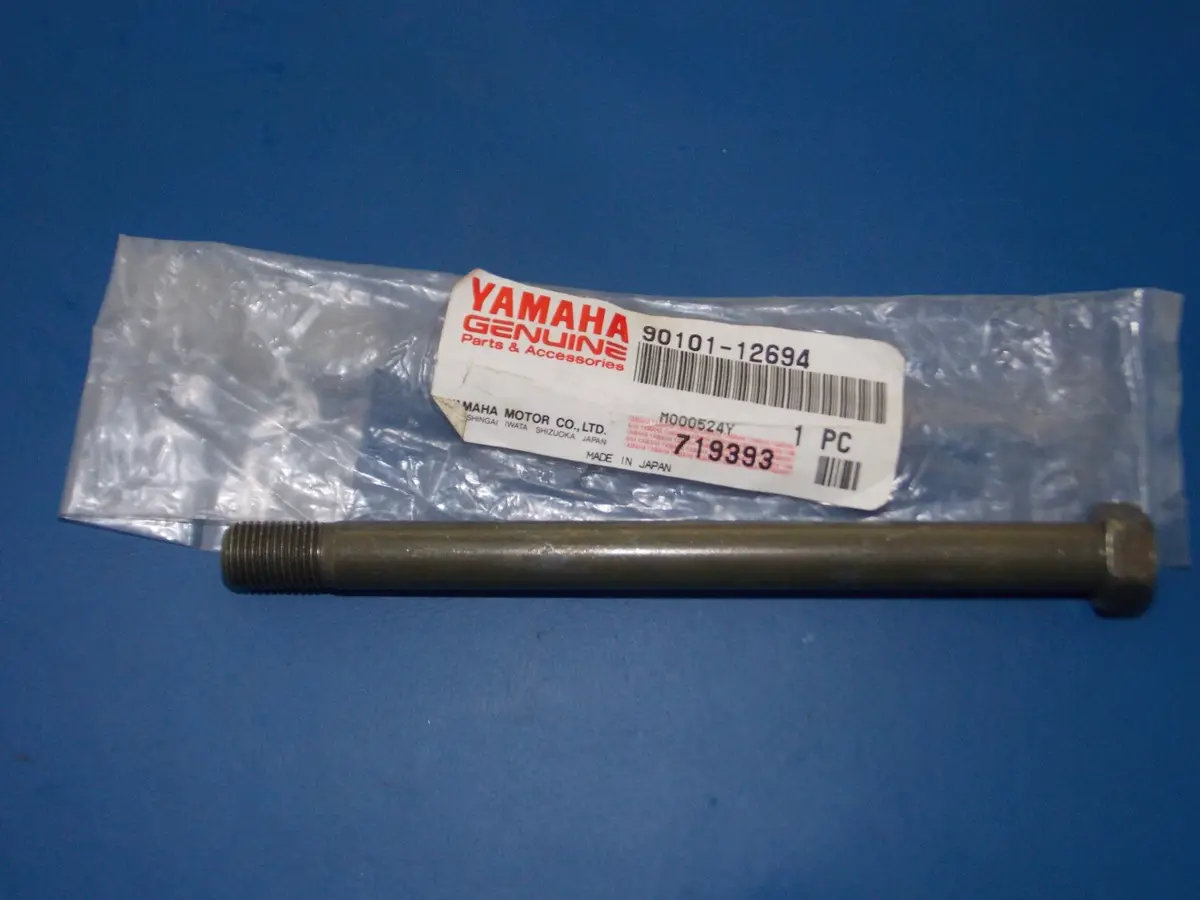 Nos 1989-2016 Yamaha Yfz350 Xvs650 Frame Chassis Bolt  90101-12694 1