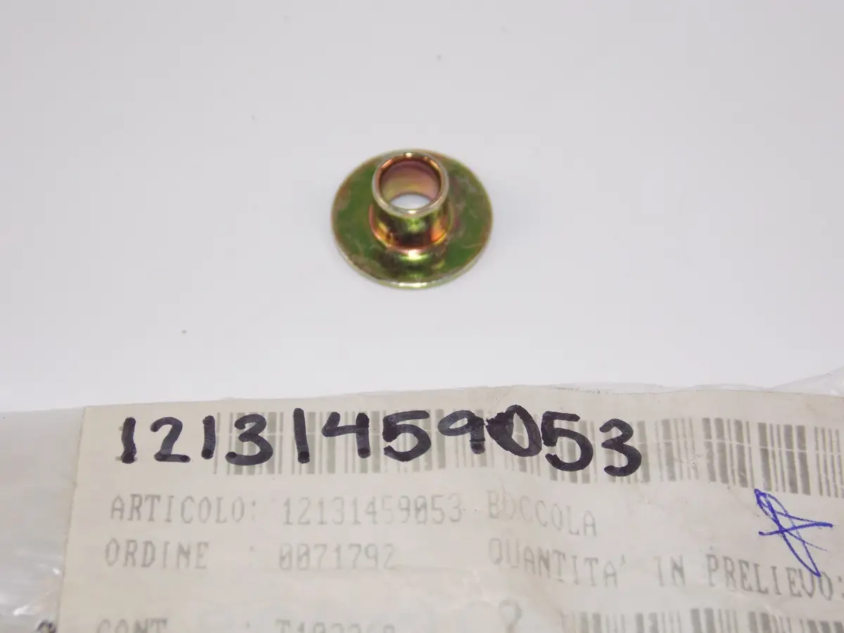 Nos Oem Bmw 1984-11 K1/100/1100/1200/1300/75 Bush Starter Cover 12131459053 1