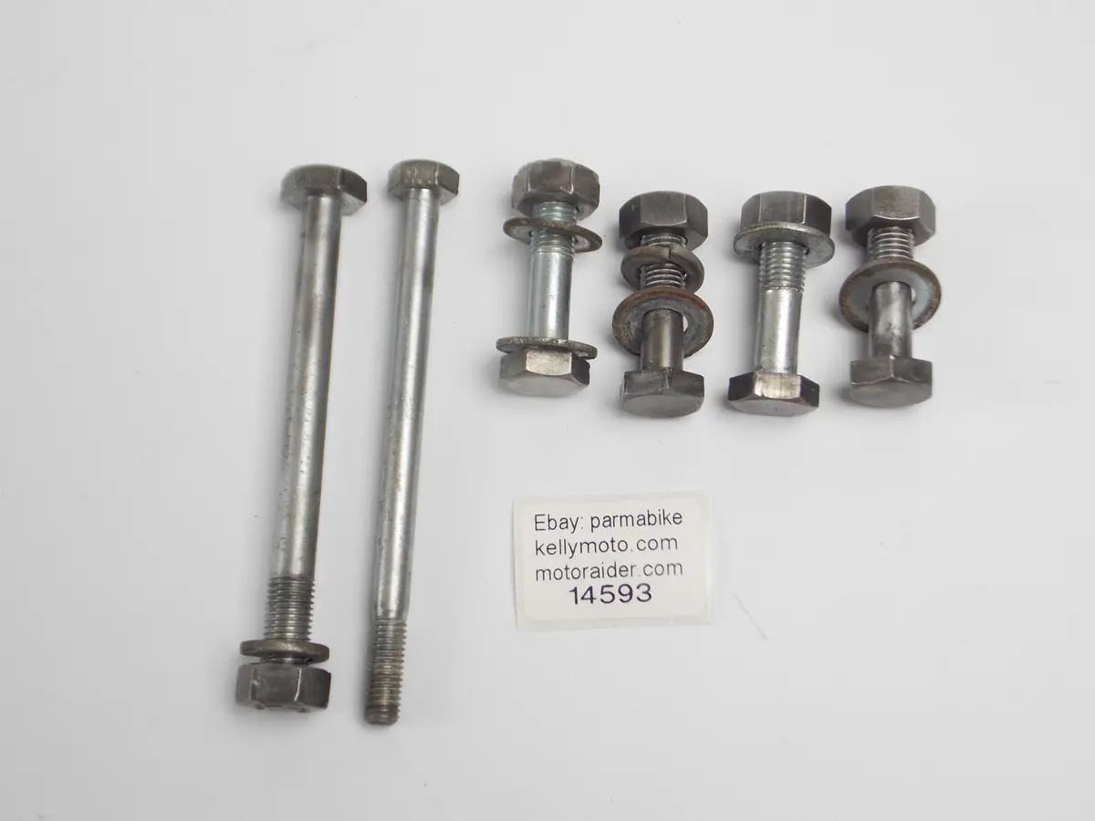 1969'S Honda Dream Ca150 Engine Mount Bolts 1