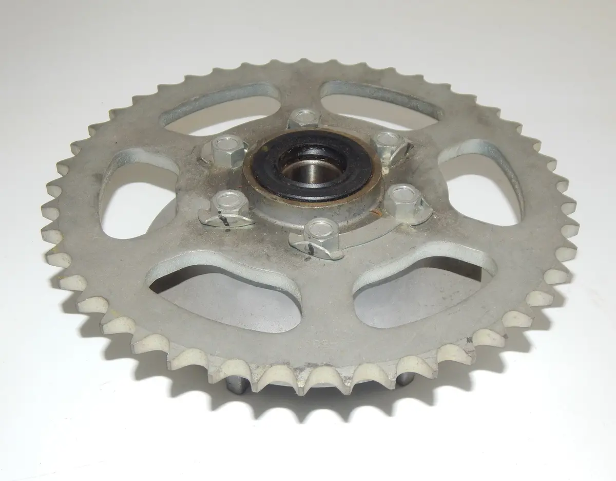 Oem Suzuki 1980 Gs450l Rear Wheel Drive Hub 572 Sprocket 45T Vintage Motorcycle 2