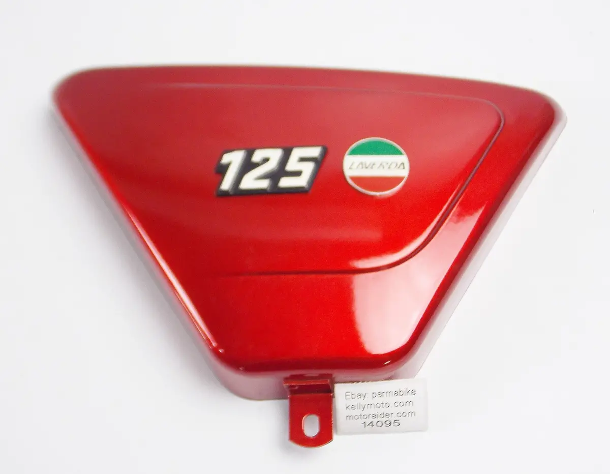 Nos Oem Laverda Lz 125 175 Chassis Frame Rh Side Cover Panel Red 61706048 1