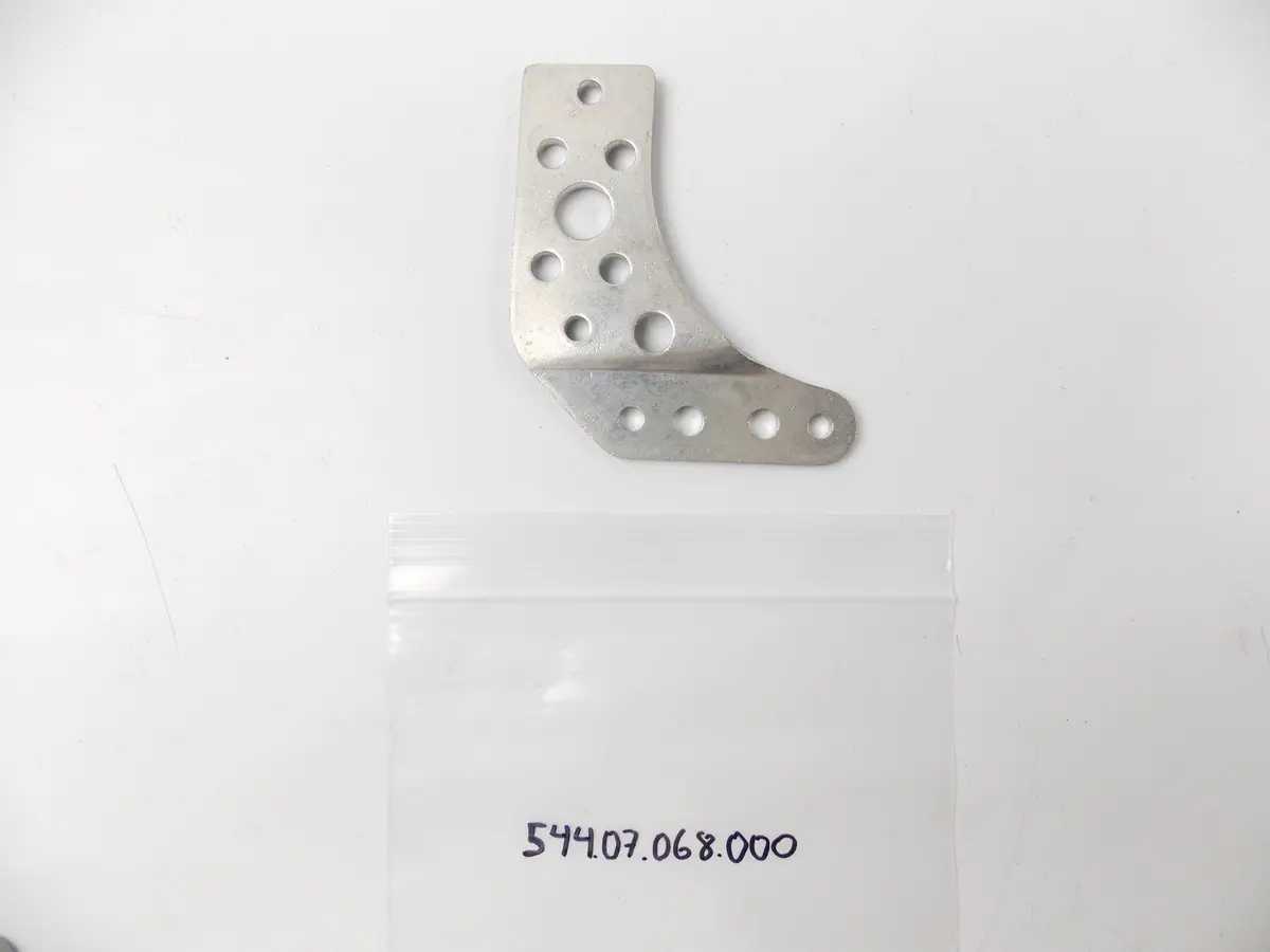 Nos Oem Ktm 1986 125 MxMxcGs Chain Guide Retainer Plate 54407068000 1