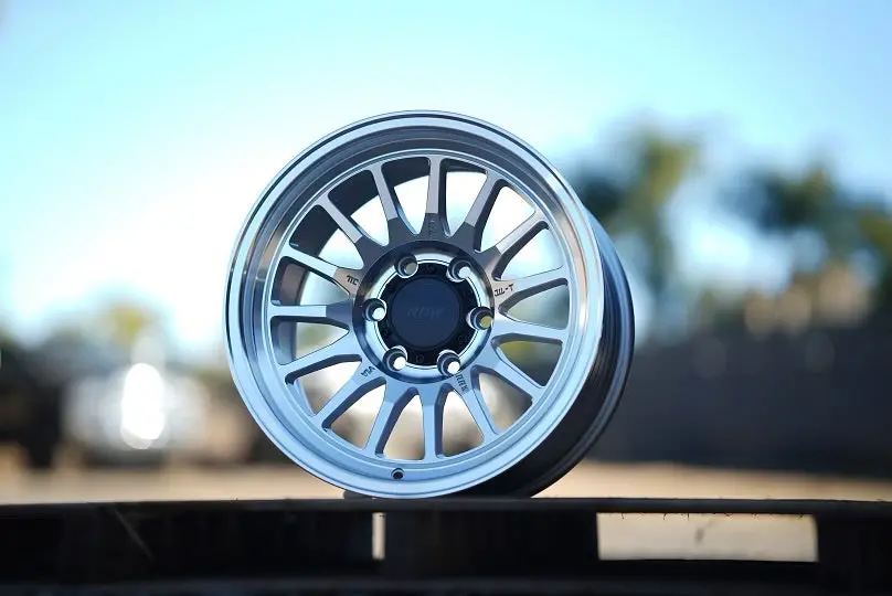 Rrw Rr7-S Flow Form 17X8.5 -12 6X5.5 | 6X139.7 | Tacoma / 4Runner Brushed Aluminum 1