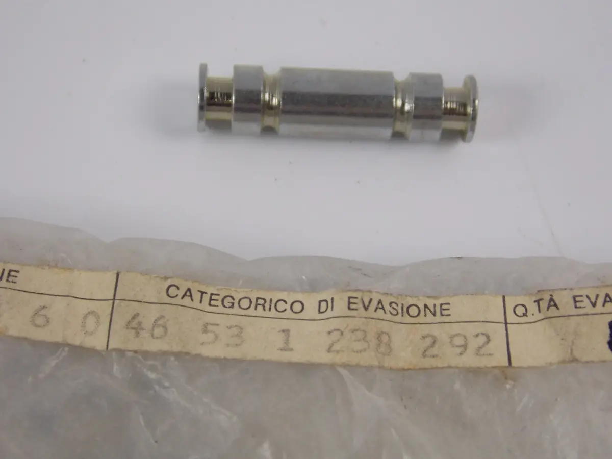 Nos Oem Bmw 1979-1985 R65 Pin Side Stand 46531238292 1