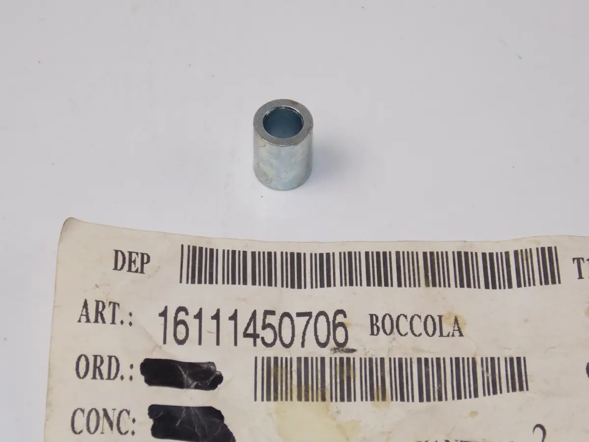 Nos Oem Bmw 1984-07 K100/R1100 Spacer Bush 12.4 X 10.0 X 6.4 Mm 16111450706 1