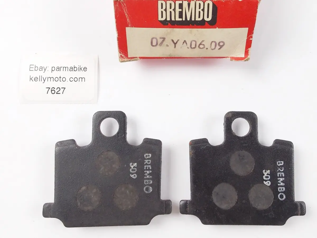 Nos Oem Brembo Pair Brake Pads Carbon Ceramic Yamaha Rd/Xj/Xs 07Ya0609 1
