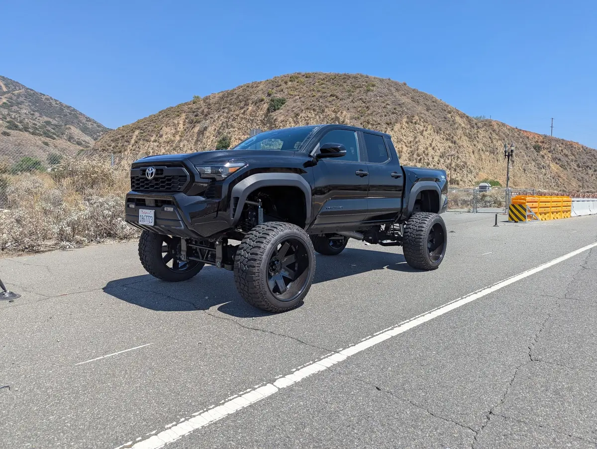 Bulletproof Suspension 2024 - 2025 Tacoma 10″ 12” Lift Kit Option 3 (Upgraded+) 1
