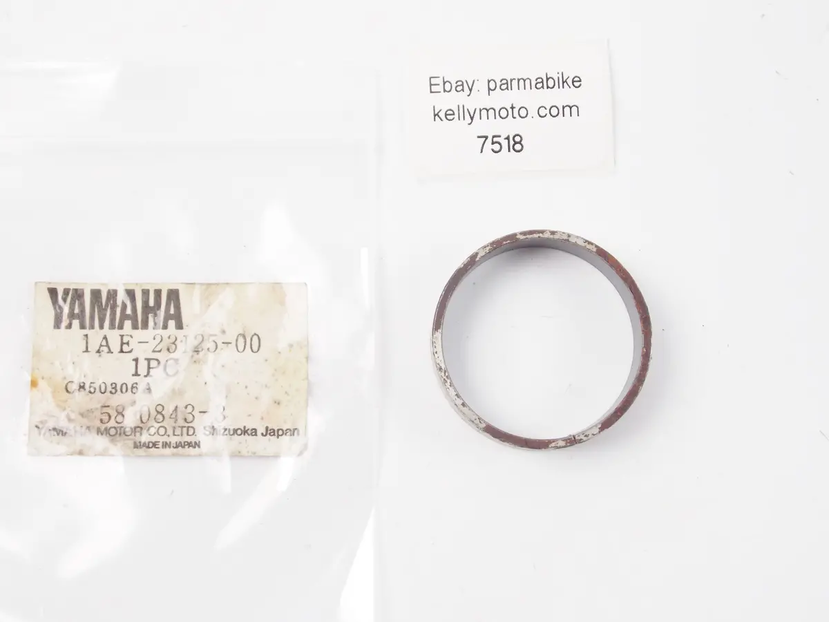 Nos Oem 1985-1988 Yam,Aha Fz700/750  Metal Slide 1 1Ae-23125-00 1