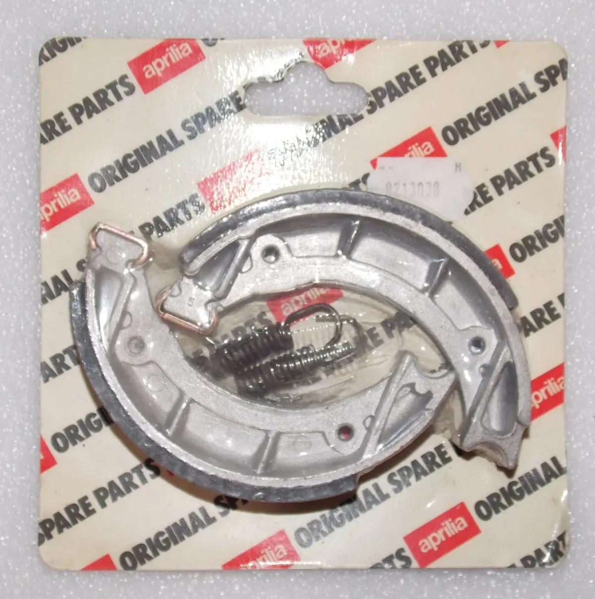 Nos Oem 1997 Aprilia Tuareg 50 Rear Wheel Brake Shoes + Springs Ap8213038 1