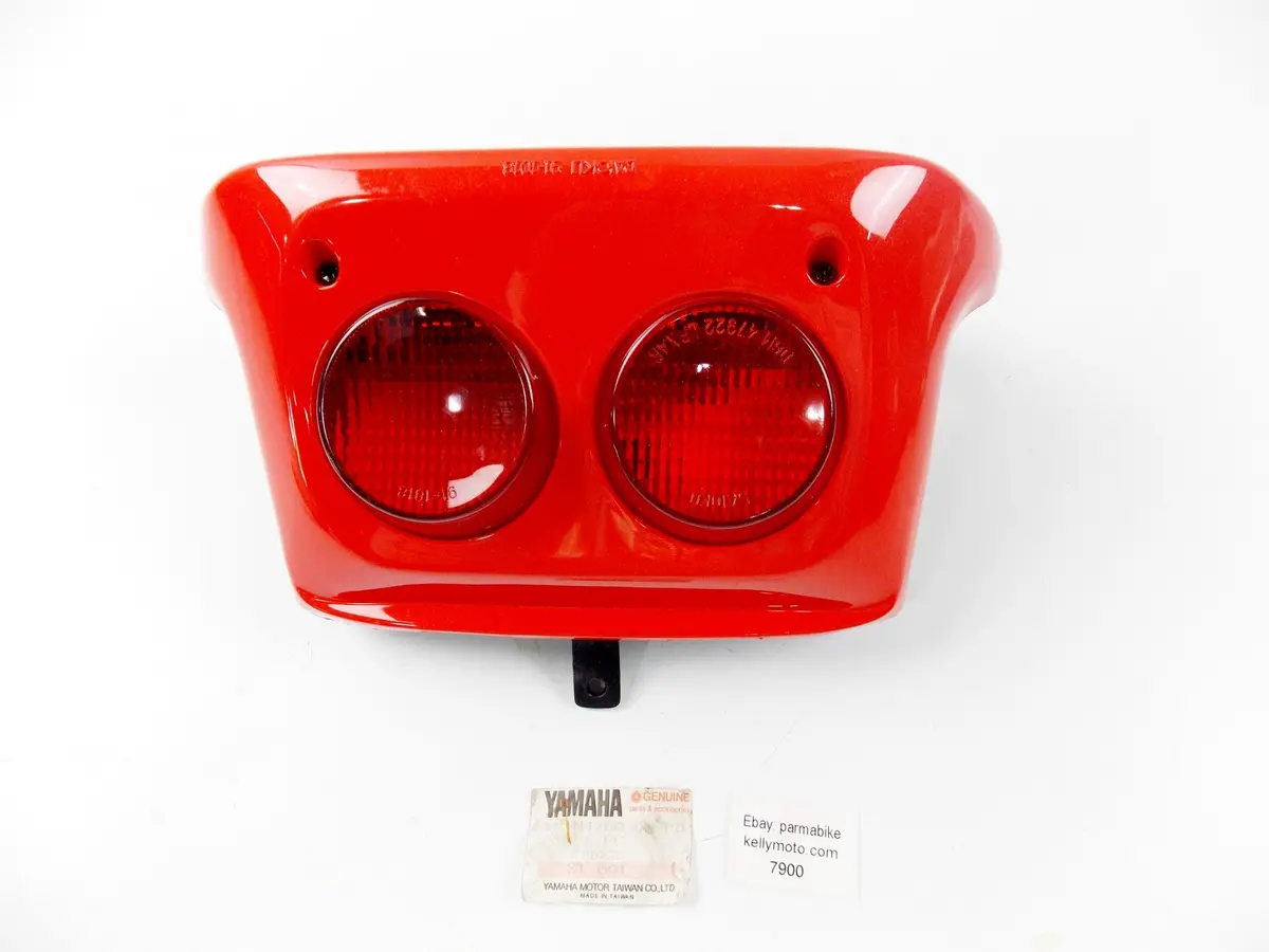 Nos Oem  1991 Yamaha Cr50 Twin Rear Tail Light Assy. Red 3Wn-H4700-00 1